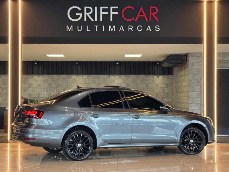 JETTA 1.4 16V TSI COMFORTLINE GASOLINA 4P TIPTRONIC - 2016 - DOIS IRMãOS