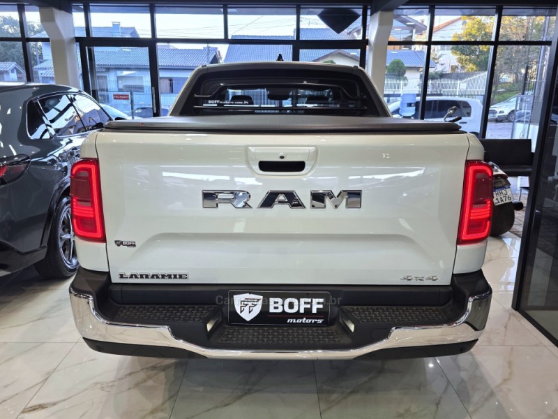 RAMPAGE 2.0 LARAMIE 4X4 TURBO DIESEL 4P AUTOMÁTICO - 2024 - CAXIAS DO SUL