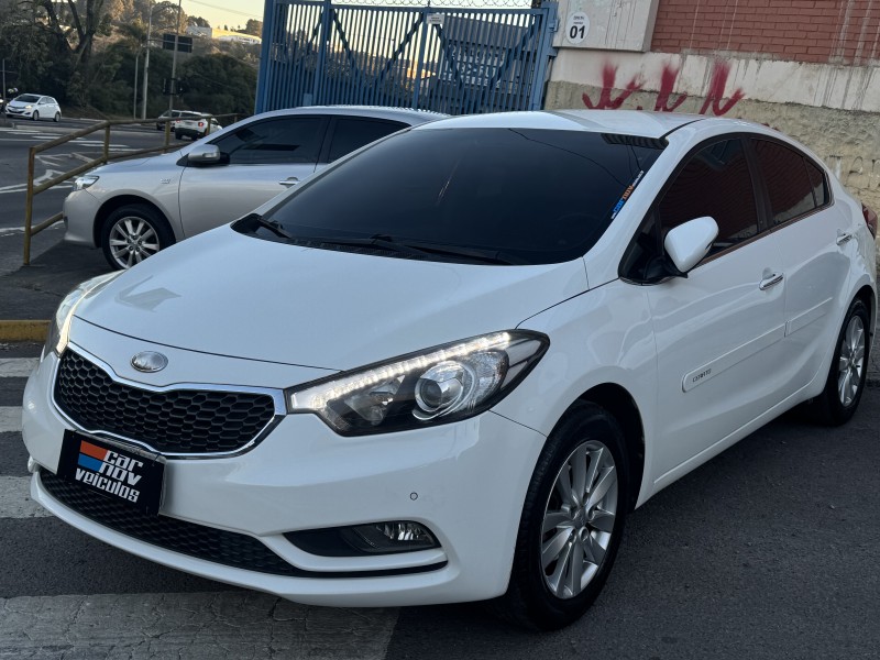 CERATO 1.6 EX3 SEDAN 16V GASOLINA 4P AUTOMÁTICO - 2014 - CAXIAS DO SUL