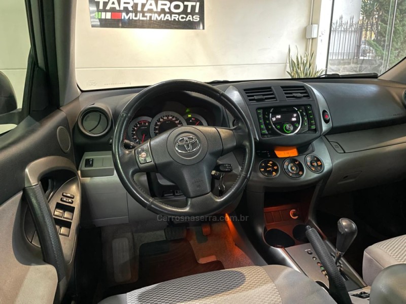 RAV4 2.4 4X2 16V GASOLINA 4P AUTOMÁTICO - 2011 - CAXIAS DO SUL