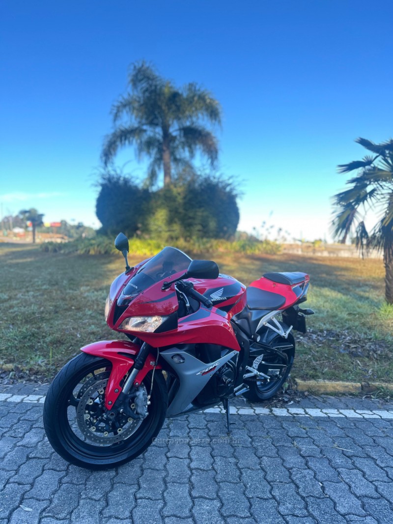 CBR 600RR ABS - 2007 - CAXIAS DO SUL