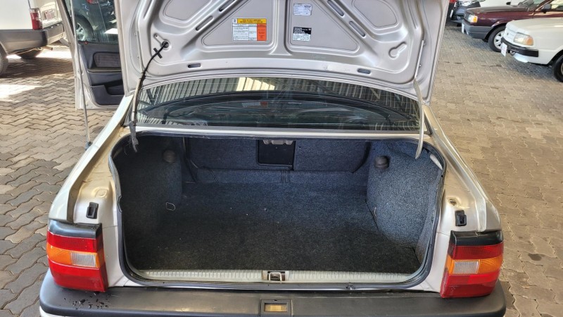 VECTRA 2.0 MPFI GLS 8V GASOLINA 4P MANUAL - 1995 - GARIBALDI