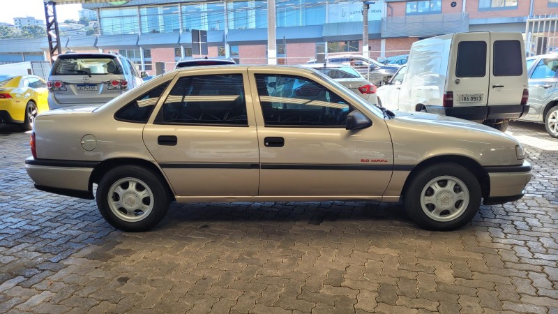 VECTRA 2.0 MPFI GLS 8V GASOLINA 4P MANUAL - 1995 - GARIBALDI
