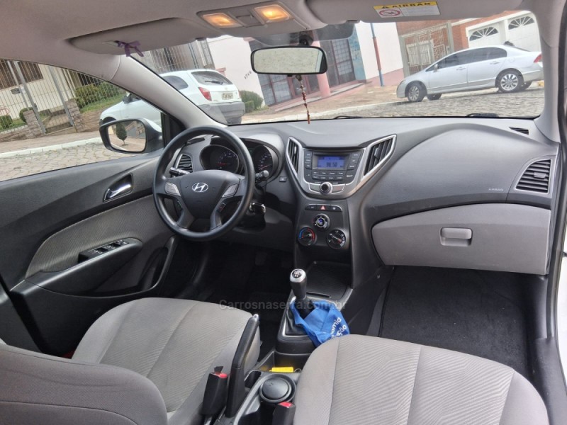HB20S 1.6 COMFORT PLUS 16V FLEX 4P MANUAL - 2015 - FLORES DA CUNHA