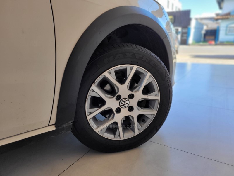 SAVEIRO 1.6 MI TRENDLINE CS 8V FLEX 2P MANUAL - 2015 - CANELA