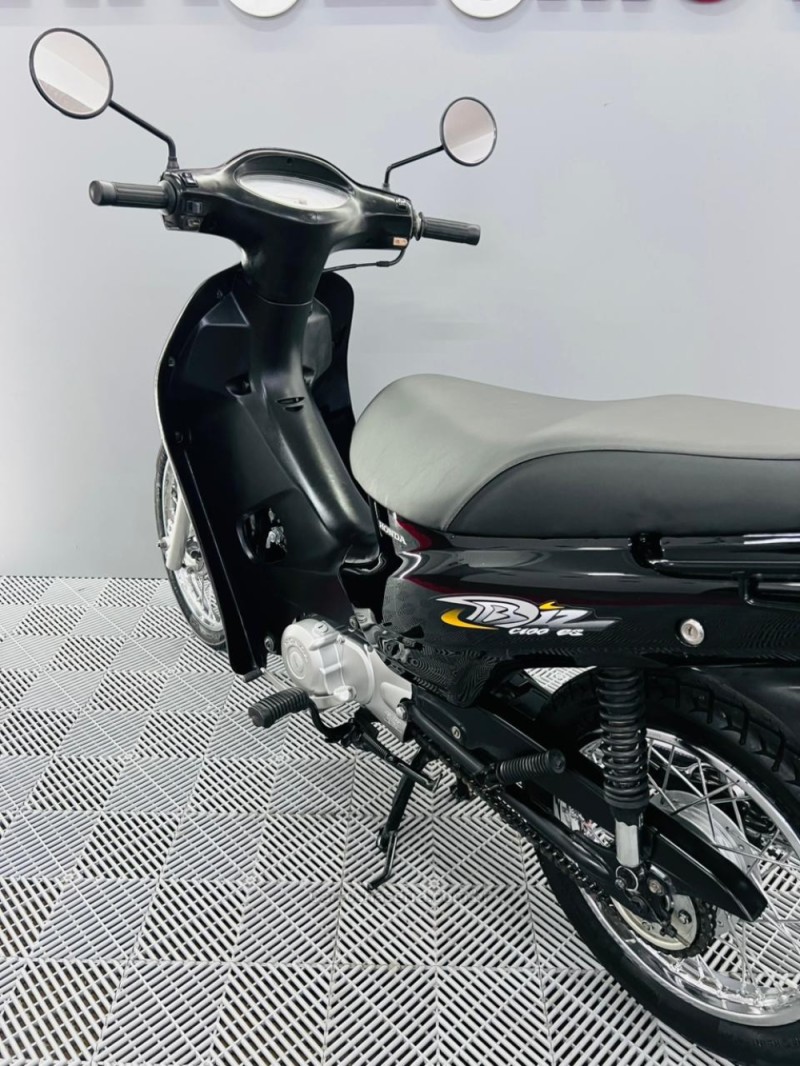 C 100 BIZ - 2005 - CAMPO BOM