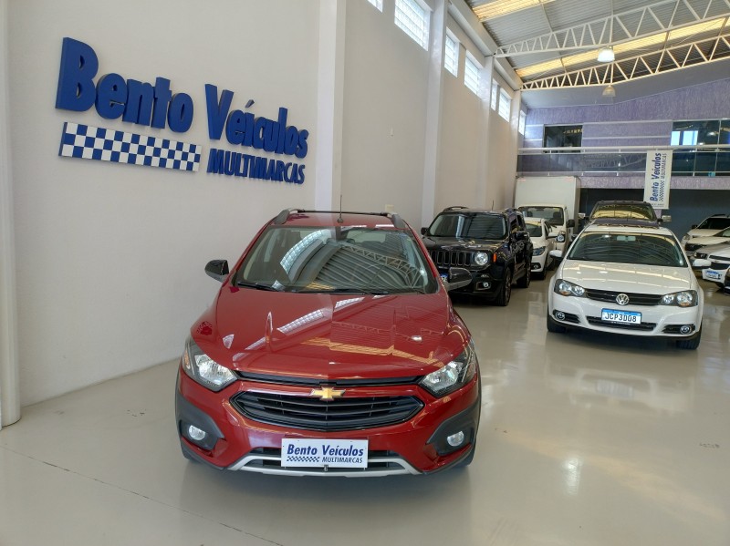 ONIX 1.4 MPFI ACTIV 8V FLEX 4P MANUAL - 2017 - BENTO GONçALVES