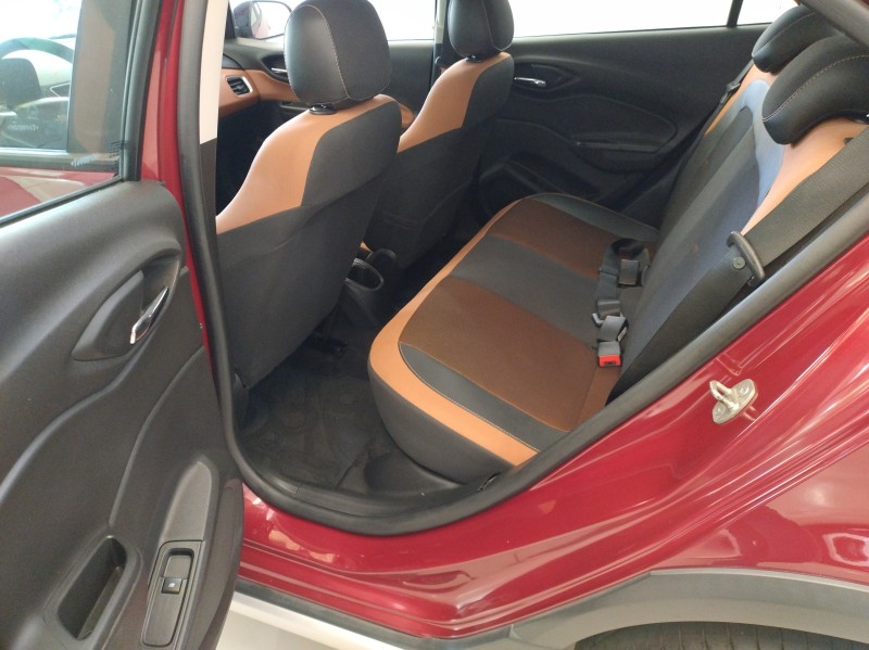 ONIX 1.4 MPFI ACTIV 8V FLEX 4P MANUAL - 2017 - BENTO GONçALVES