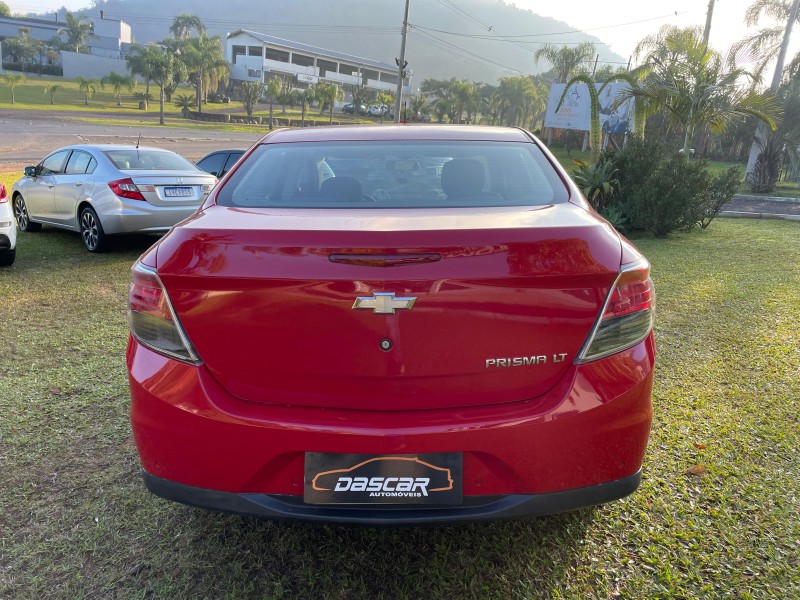 PRISMA 1.4 MPFI LT 8V FLEX 4P MANUAL - 2013 - BOM PRINCíPIO