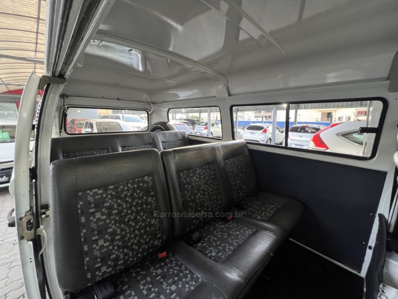 KOMBI 1.4 MI STD 8V FLEX 3P MANUAL - 2014 - BOM PRINCíPIO