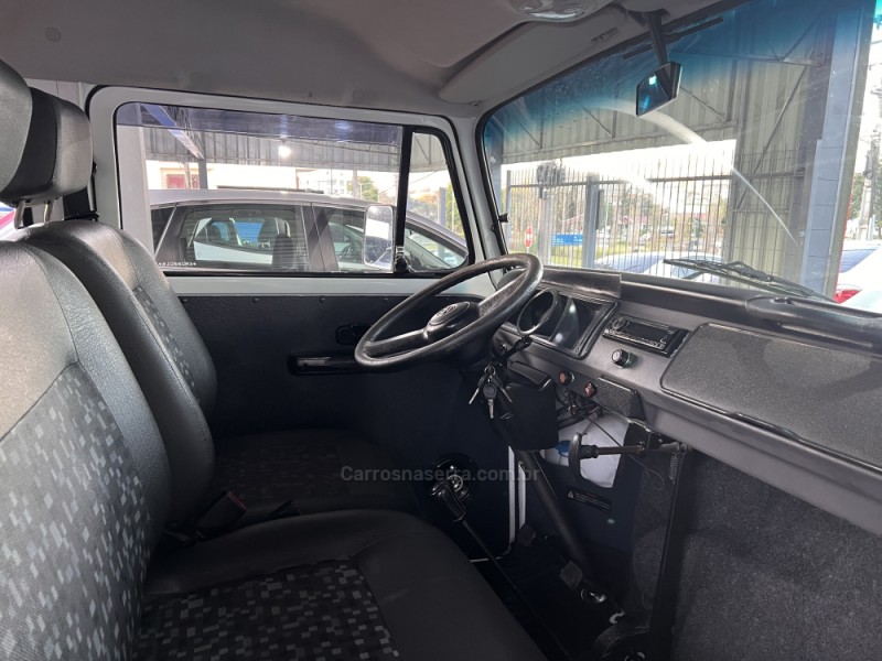 KOMBI 1.4 MI STD 8V FLEX 3P MANUAL - 2014 - BOM PRINCíPIO