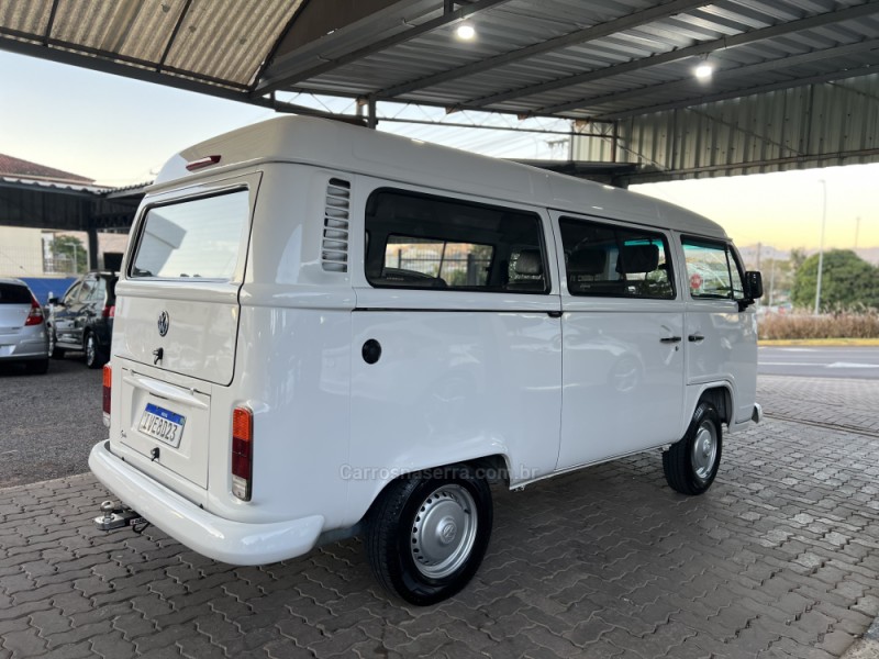 KOMBI 1.4 MI STD 8V FLEX 3P MANUAL - 2014 - BOM PRINCíPIO