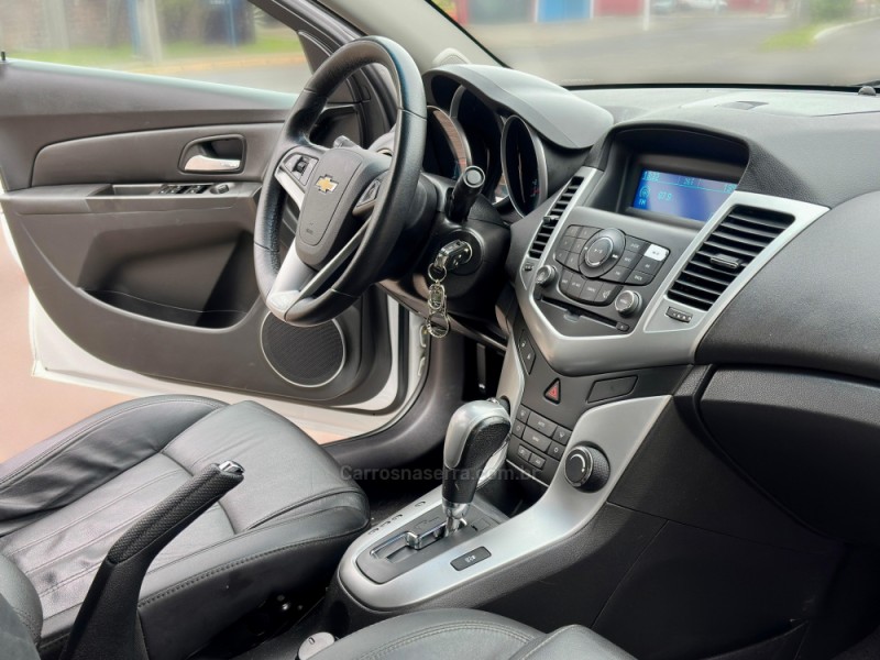 CRUZE 1.8 LT 16V FLEX 4P AUTOMÁTICO - 2014 - NOVO HAMBURGO