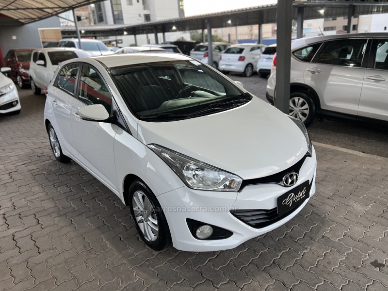 HB20 1.6 PREMIUM 16V FLEX 4P MANUAL - 2013 - BOM PRINCíPIO