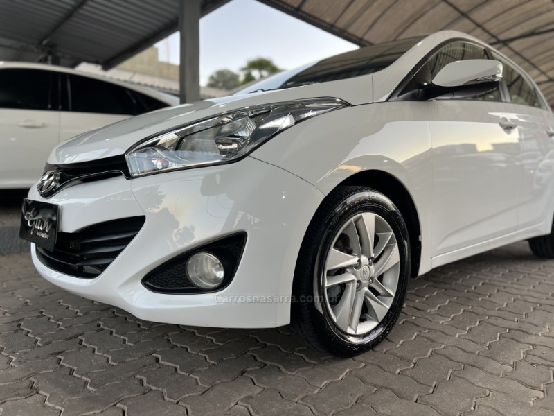 HB20 1.6 PREMIUM 16V FLEX 4P MANUAL - 2013 - BOM PRINCíPIO