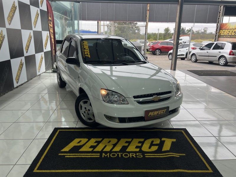 CORSA 1.0 MPFI CLASSIC SEDAN 8V GASOLINA 4P MANUAL - 2012 - PORTãO