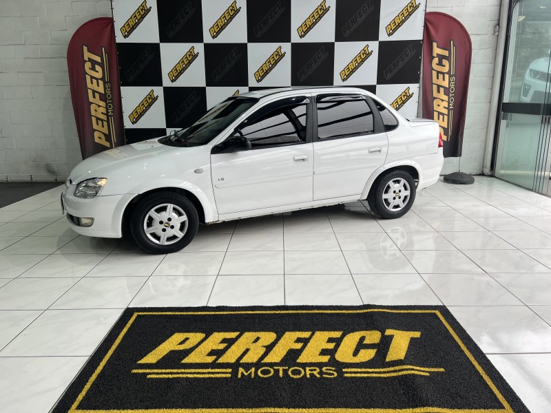 corsa 1.0 mpfi classic sedan 8v gasolina 4p manual 2012 portao