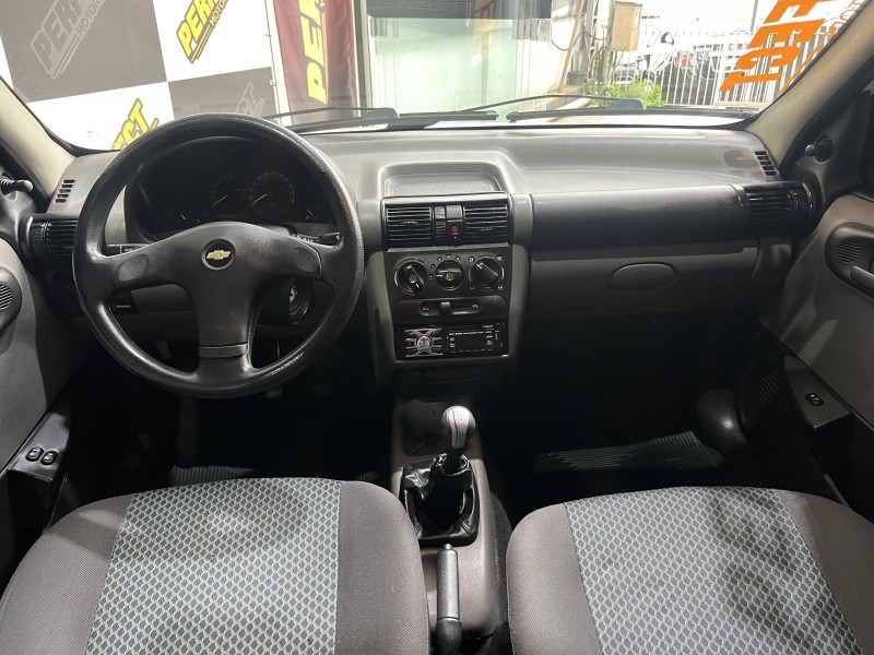 CORSA 1.0 MPFI CLASSIC SEDAN 8V GASOLINA 4P MANUAL - 2012 - PORTãO