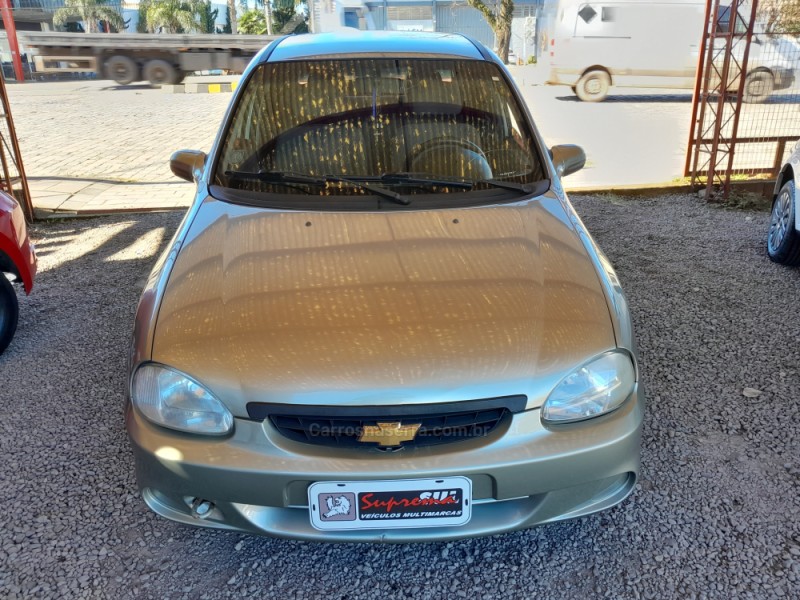 corsa 1.0 mpfi classic sedan life 8v flex 4p manual 2009 veranopolis