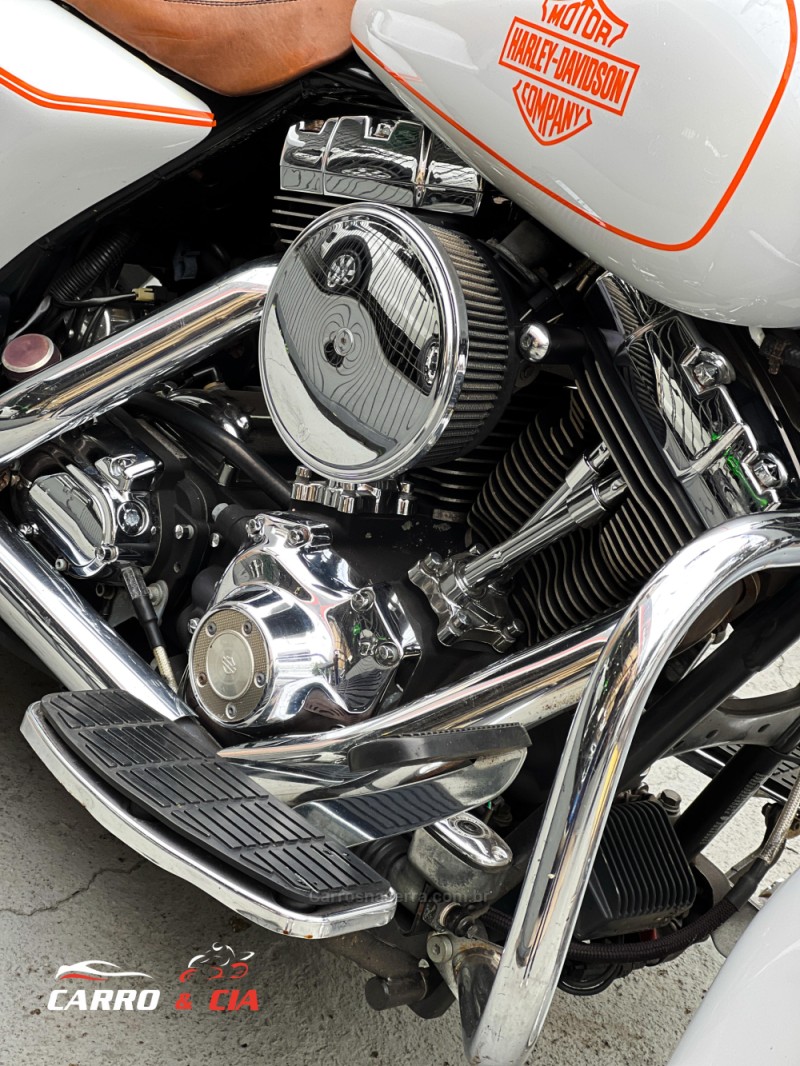 ROAD KING POLICE FLHP - 2007 - SANTA CRUZ DO SUL