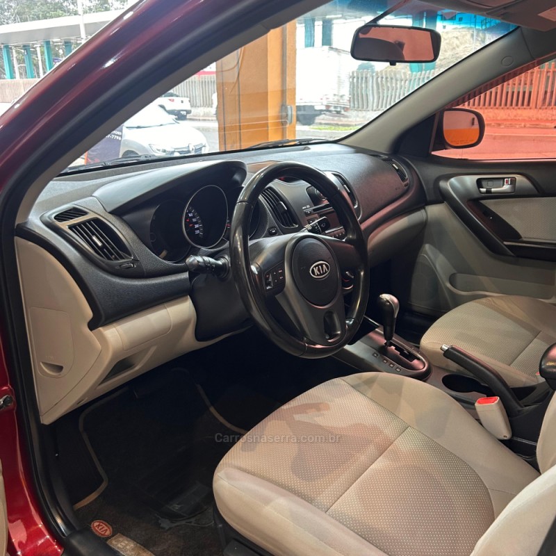 CERATO 1.6 EX2 SEDAN 16V GASOLINA 4P AUTOMÁTICO - 2010 - SAPUCAIA DO SUL