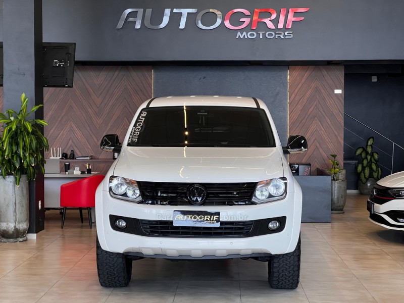 AMAROK 2.0 HIGHLINE 4X4 CD 16V TURBO INTERCOOLER DIESEL 4P AUTOMÁTICO - 2016 - CAMPO BOM