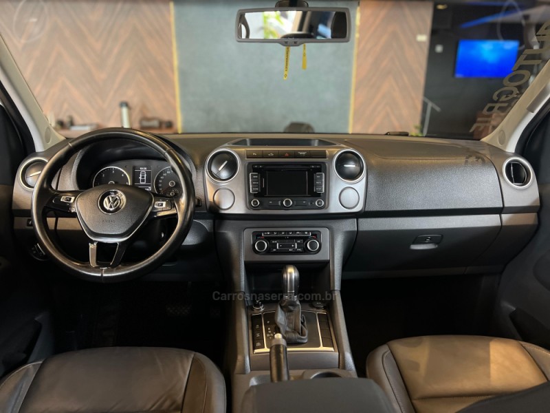 AMAROK 2.0 HIGHLINE 4X4 CD 16V TURBO INTERCOOLER DIESEL 4P AUTOMÁTICO - 2016 - CAMPO BOM
