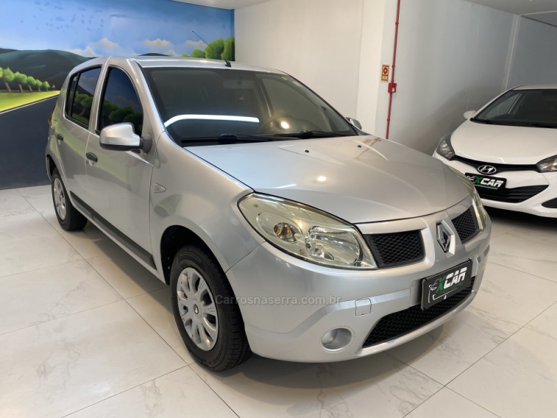 SANDERO 1.0 EXPRESSION 16V FLEX 4P MANUAL - 2011 - BENTO GONçALVES