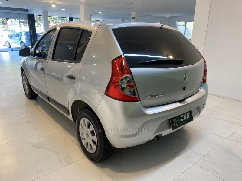 SANDERO 1.0 EXPRESSION 16V FLEX 4P MANUAL - 2011 - BENTO GONçALVES