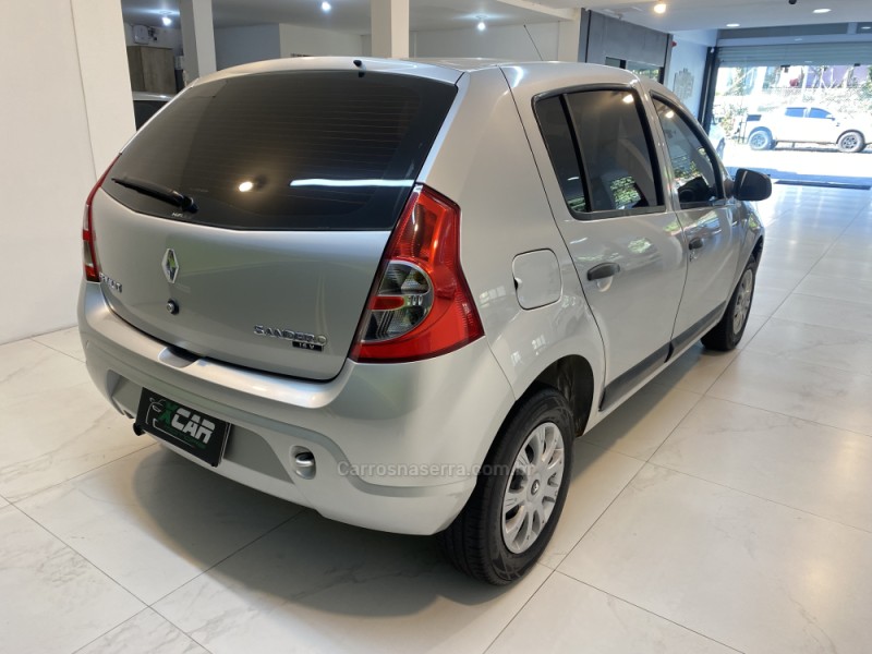 SANDERO 1.0 EXPRESSION 16V FLEX 4P MANUAL - 2011 - BENTO GONçALVES