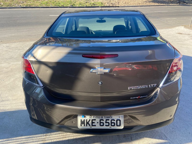 PRISMA 1.4 MPFI LTZ 8V FLEX 4P MANUAL - 2014 - CAXIAS DO SUL
