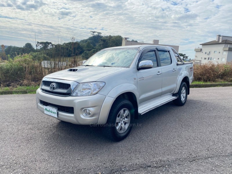 hilux 2.8 srv 4x4 cd 16v diesel 4p automatico 2010 flores da cunha