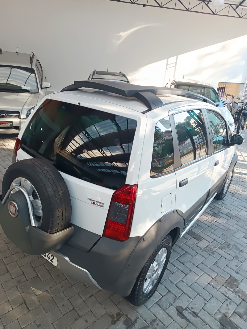 IDEA 1.8 MPI ADVENTURE 8V FLEX 4P MANUAL - 2009 - CAXIAS DO SUL