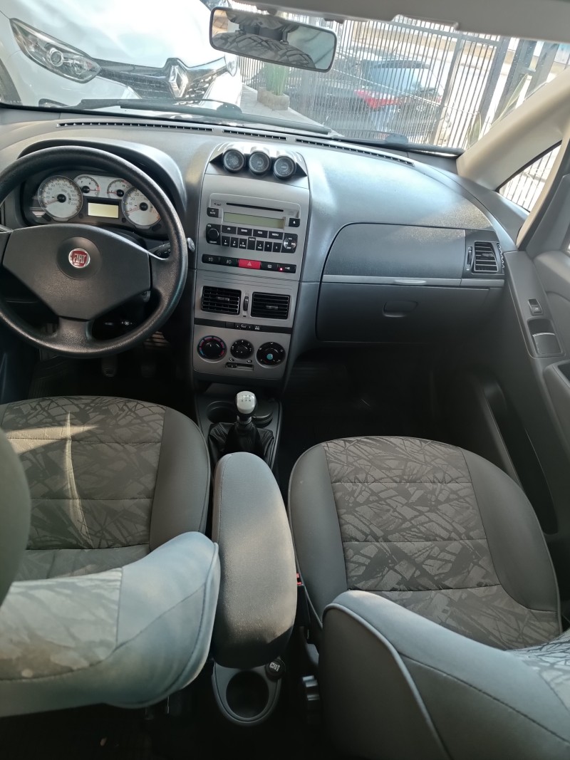 IDEA 1.8 MPI ADVENTURE 8V FLEX 4P MANUAL - 2009 - CAXIAS DO SUL