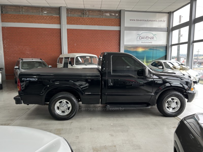 F-250 4.2 XL 4X2 CS V6 GASOLINA 2P MANUAL - 2000 - TAQUARA