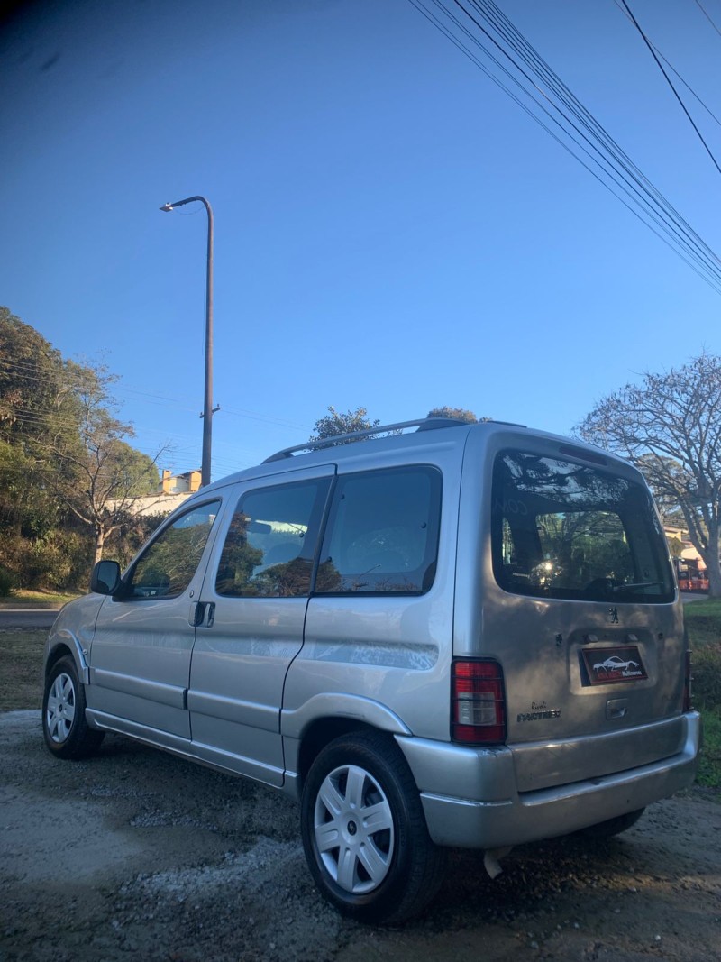 PARTNER 1.6 ESCAPADE 16V FLEX 4P MANUAL - 2011 - CAXIAS DO SUL