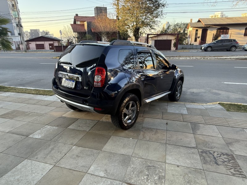 DUSTER 2.0 DYNAMIQUE 4X4 16V FLEX 4P MANUAL - 2012 - FARROUPILHA