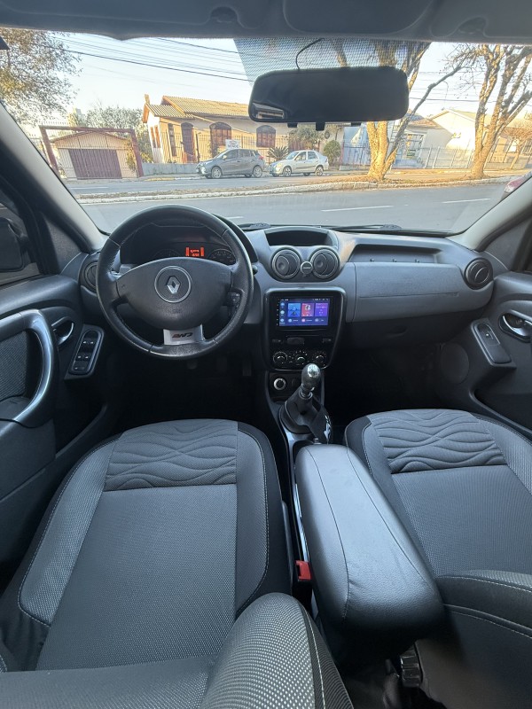 DUSTER 2.0 DYNAMIQUE 4X4 16V FLEX 4P MANUAL - 2012 - FARROUPILHA
