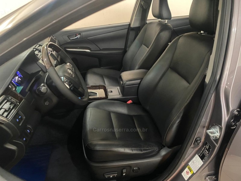 CAMRY 3.5 XLE V6 24V GASOLINA 4P AUTOMÁTICO - 2016 - LAJEADO