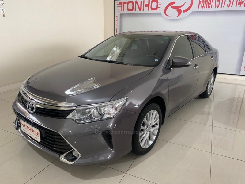 CAMRY 3.5 XLE V6 24V GASOLINA 4P AUTOMÁTICO - 2016 - LAJEADO
