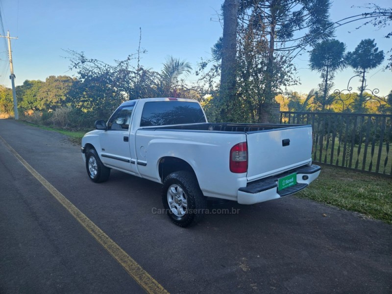S10 2.4 MPFI ADVANTAGE 4X2 CS 8V FLEX 2P MANUAL - 2001 - VERANóPOLIS