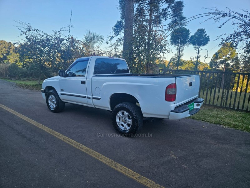 S10 2.4 MPFI ADVANTAGE 4X2 CS 8V FLEX 2P MANUAL