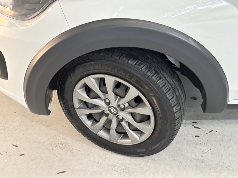 MOBI 1.0 TREKKING 8V FLEX 4P MANUAL - 2022 - BENTO GONçALVES