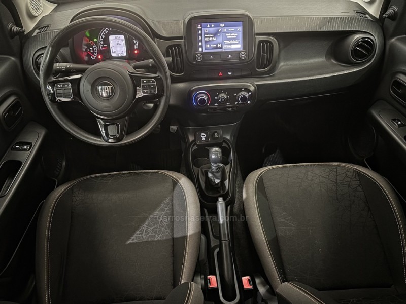 MOBI 1.0 TREKKING 8V FLEX 4P MANUAL - 2022 - BENTO GONçALVES