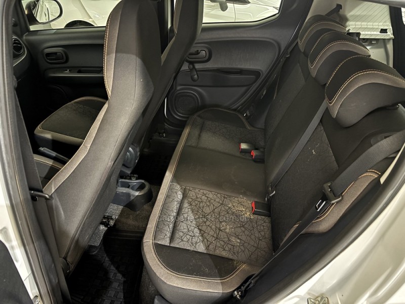 MOBI 1.0 TREKKING 8V FLEX 4P MANUAL - 2022 - BENTO GONçALVES
