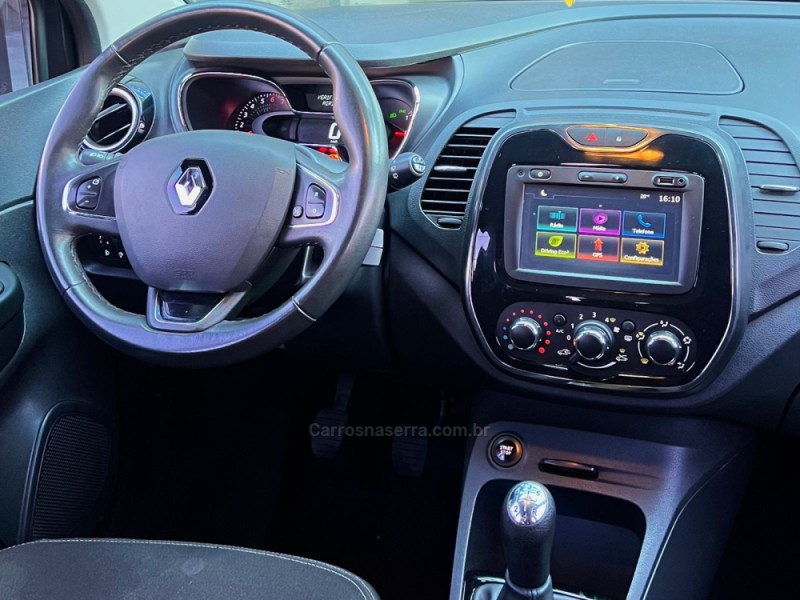 CAPTUR 1.6 16V SCE FLEX ZEN MANUAL - 2018 - ESTâNCIA VELHA