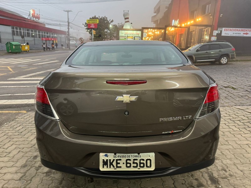 PRISMA 1.4 MPFI LTZ 8V FLEX 4P MANUAL - 2014 - CAXIAS DO SUL