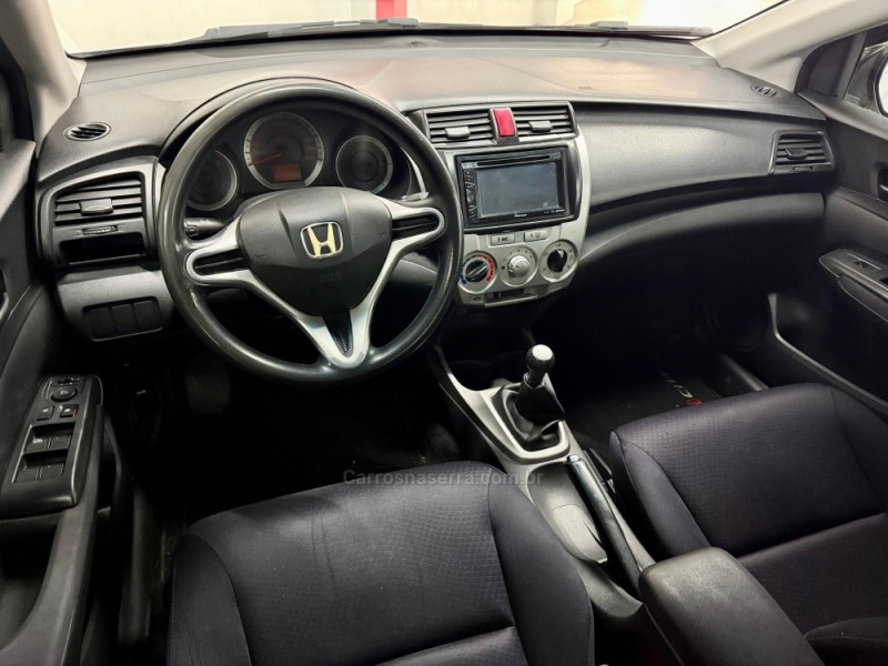 CITY 1.5 LX 16V FLEX 4P MANUAL - 2011 - CAXIAS DO SUL