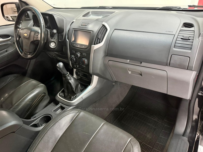 S10 2.4 LT 4X2 CD 8V FLEX 4P MANUAL - 2014 - CAXIAS DO SUL