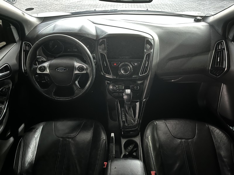 FOCUS 2.0 SE SEDAN 16V FLEX 4P AUTOMÁTICO - 2014 - CAXIAS DO SUL